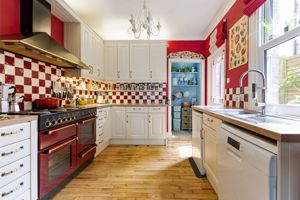 Photo 8- click for photo gallery